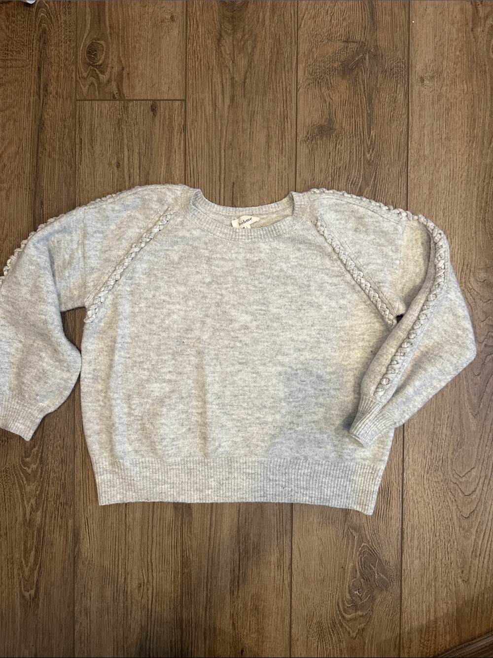 Light Gray Women's Knit Sweater with Braided Raglan Sleeves - L